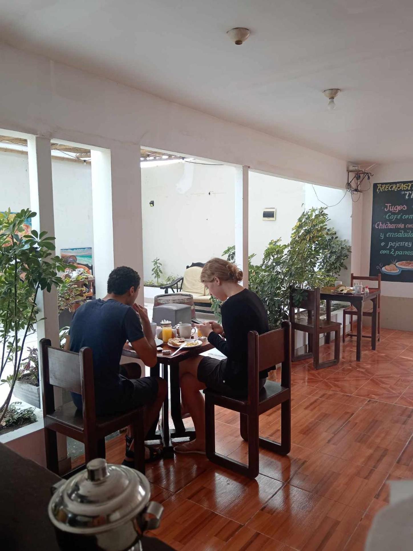 Hostel Willys House 파라카스 외부 사진
