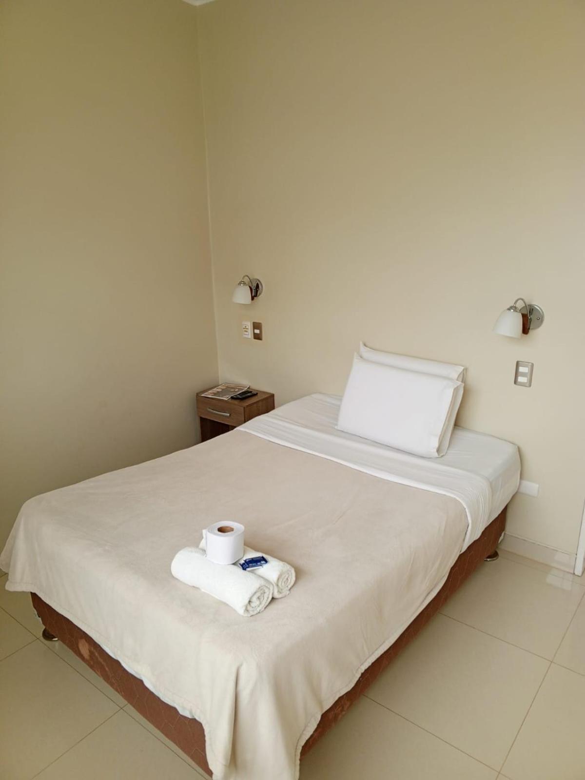 Hostel Willys House 파라카스 외부 사진