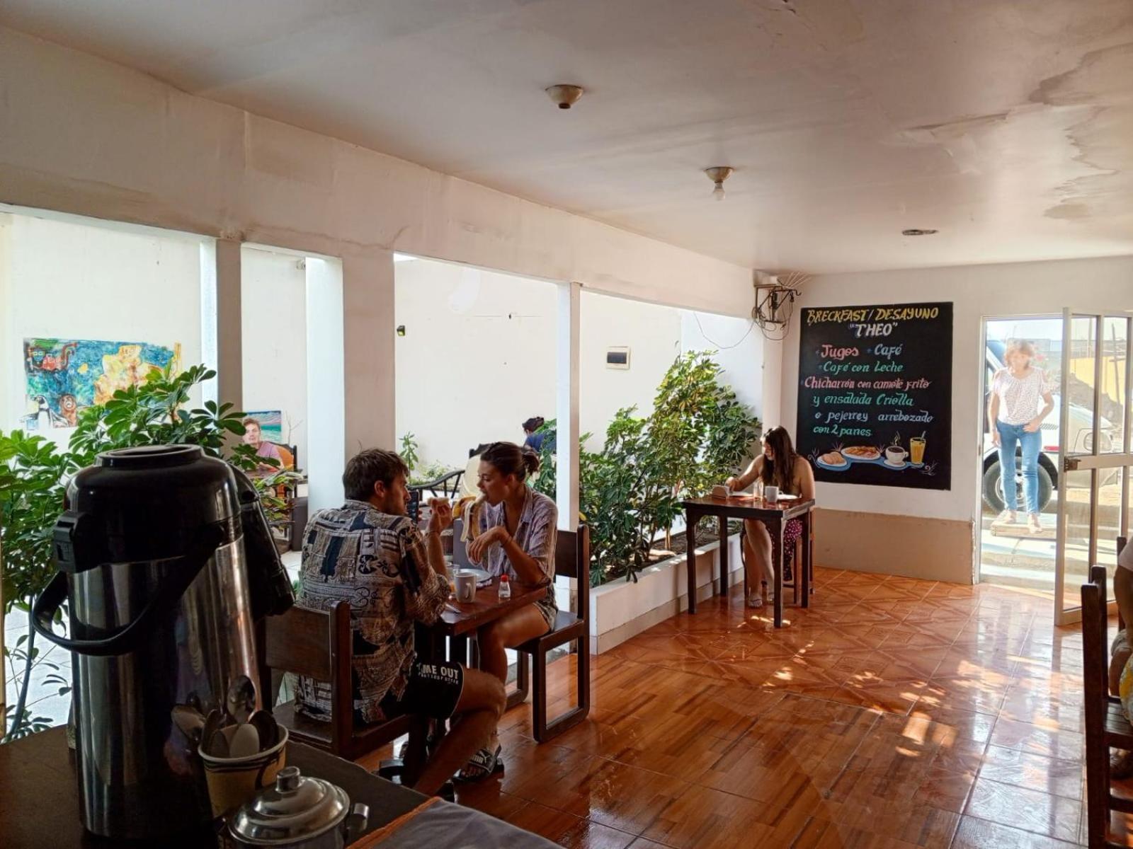 Hostel Willys House 파라카스 외부 사진