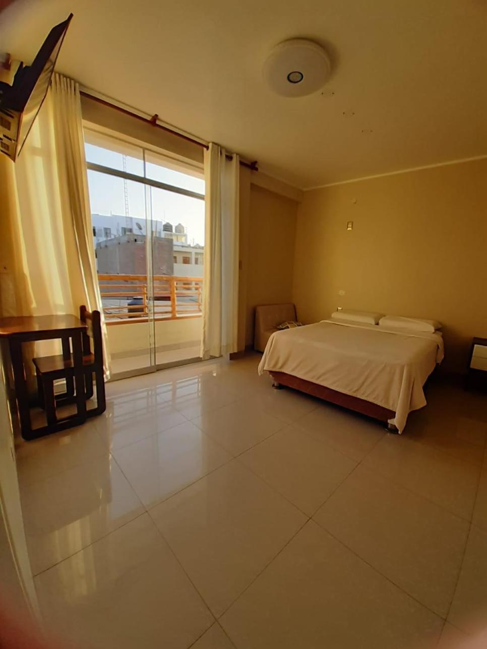 Hostel Willys House 파라카스 외부 사진